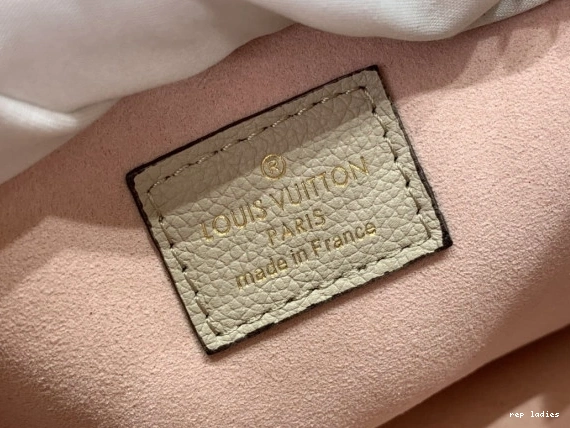 Cheap LOUIS PM LOCKME CHAIN VUITTON 0803